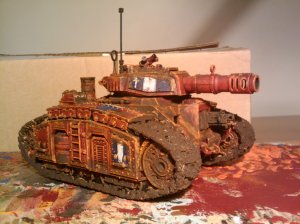 Finished and painted... loads of mud and rust (GW texture/Typhus Corrosion/Ryza rust)